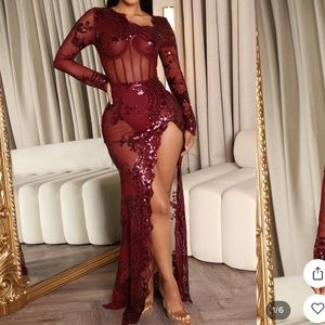 Sexy sequin maxi dress, size M , never worn